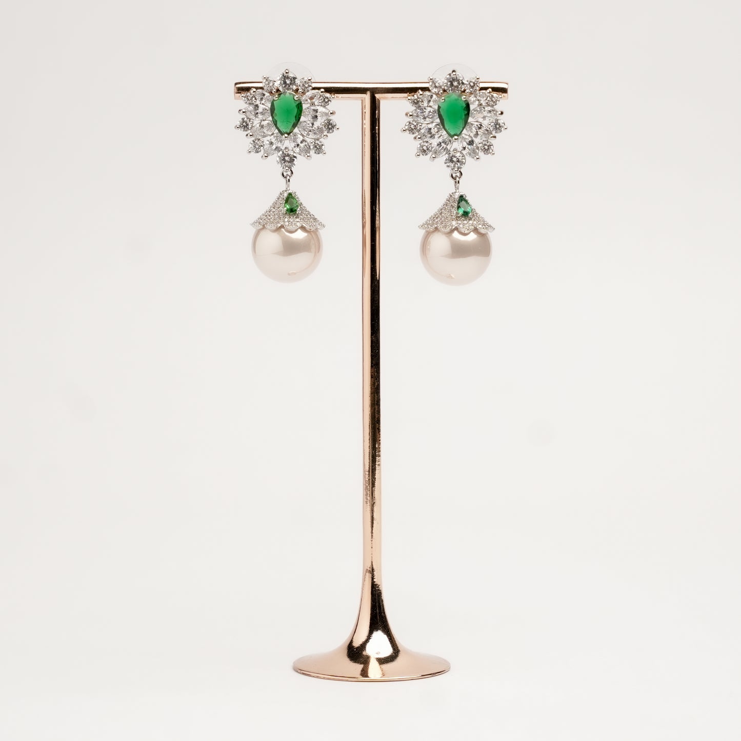 Luna Pearl Emerald