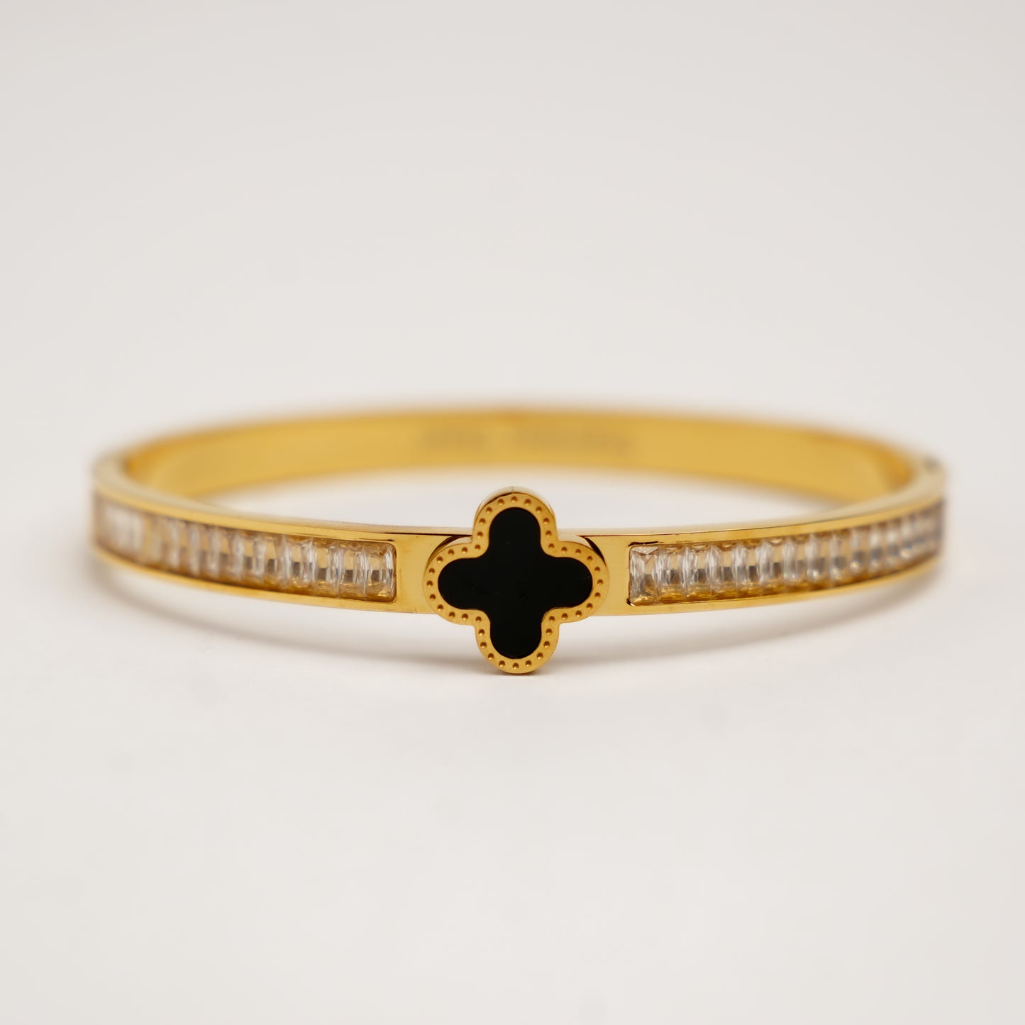 Noir Signature Cuff